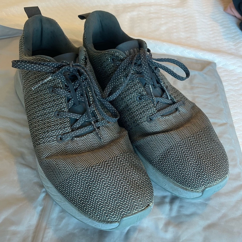 NOBULL soft spiked golf shoes